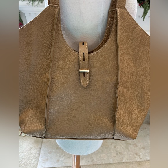 Tote Le Monde  Tan Leather Milan Tote Bag - Picture 4 of 13